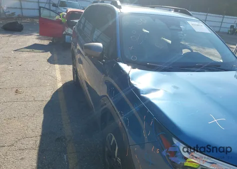 2025 Subaru Forester Premium из США, поврежденный, VIN JF2SLDBC5SH529643